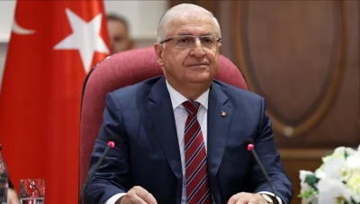 وزير الدفاع التركي: لا نخطط للانسحاب الفوري من سوريا