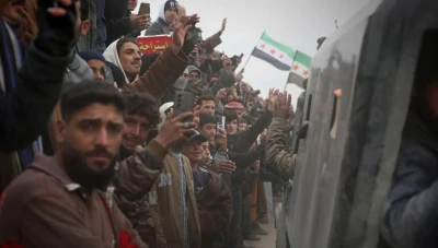 هزيمة ساحقة..كيف وصف كاتب إسرائيلي الاتفاق مع "قسد"؟