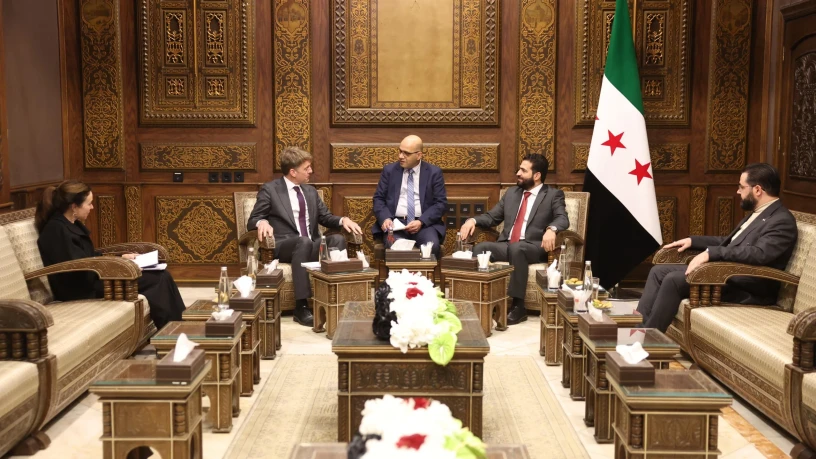 مباحثات سو...