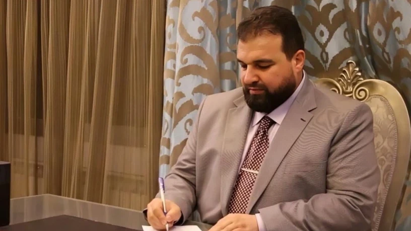 محافظ السو...