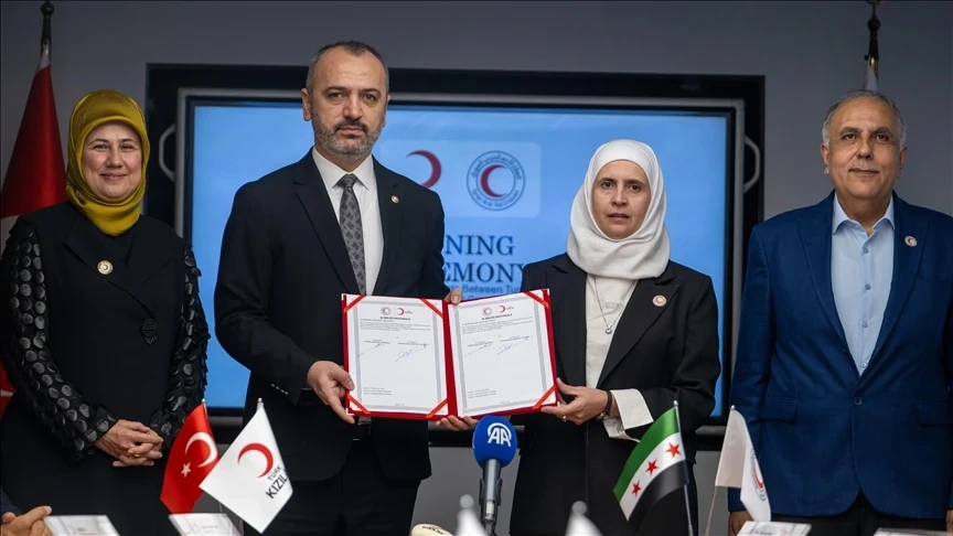 اتفاقيات تعاون جديدة بين الهلالين السوري والتركي لتعزيز العمل الإنساني