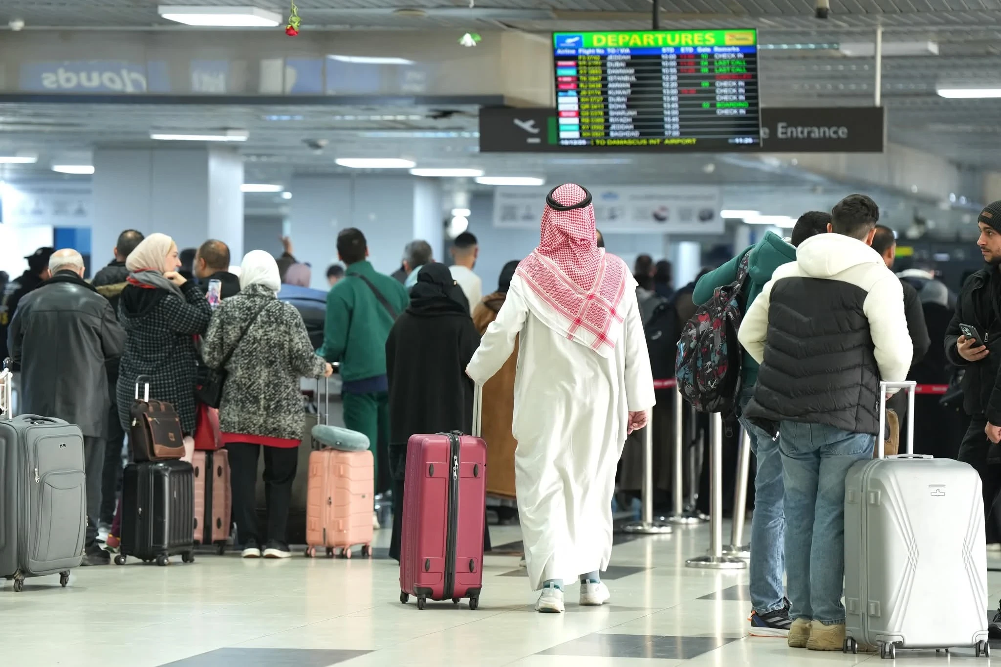 تعديلات على رحلات مطار دمشق الدولي إثر سوء الأحوال الجوية