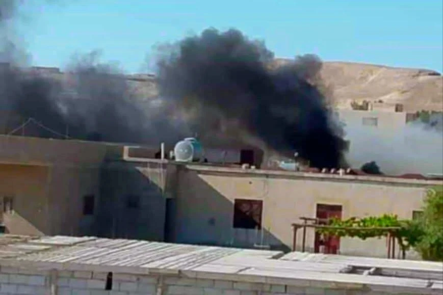 السويداء: نزوح جماعي للبدو بعد تهديدات ميليشيات “الهجري”