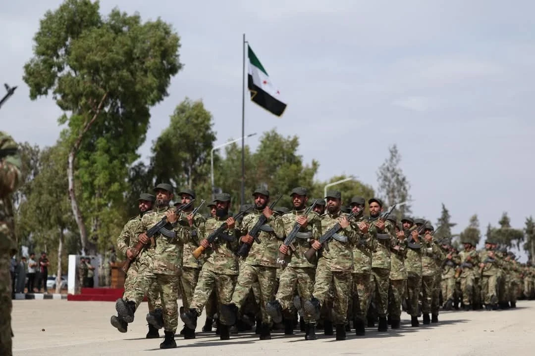 ذا ناشيونال: سوريا جندت نصف العدد المخطط له للجيش الجديد