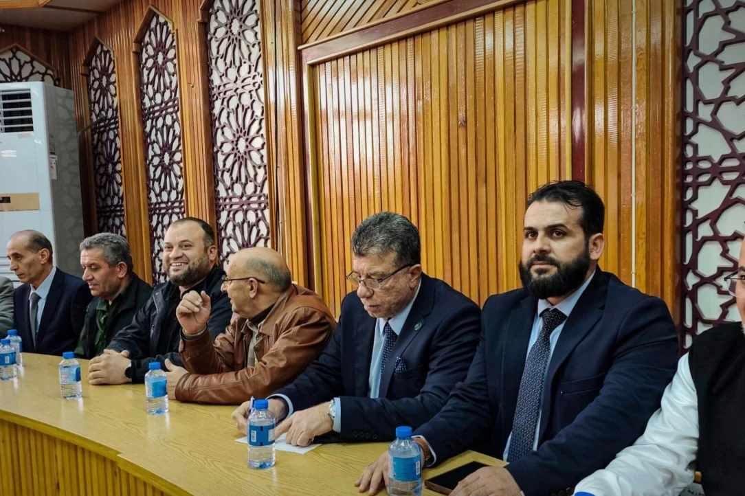 وفد من الشركة السورية للبترول يبدأ إجراءات استلام حقلي رميلان والسويدية بالحسكة