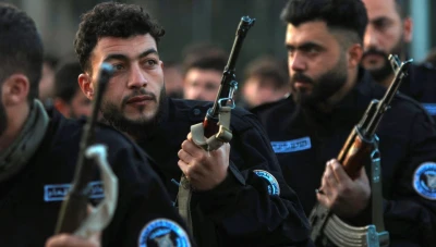 قيادة الأمن في درعا تفصل 200 عنصر بسبب تجاوزات سلوكية