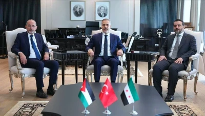 الأردن: وزراء خارجية 3 دول يطالبون إسرائيل بوقف هجماتها على سوريا