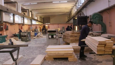 التربية السورية تطلق مشروعًا وطنيًا لإنتاج المقاعد المدرسية