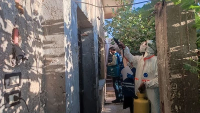 صحة دير الزور تنفذ حملة مكافحة الليشمانيا في حي الحويقة
