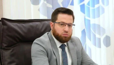 وزير التنمية الإدارية: زيادة الرواتب تمهّد لبيئة عمل عادلة ومحفّزة بسوريا