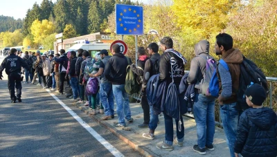 أدنى مستوى منذ عقد ...انخفاض طلبات لجوء السوريين في أوروبا