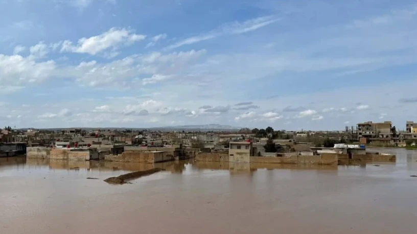 إجلاء عائل...