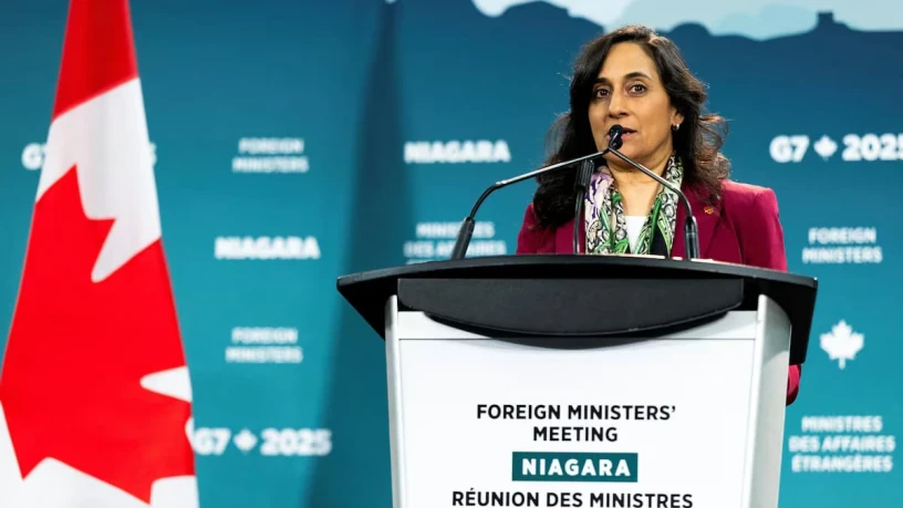 كندا ترفع...