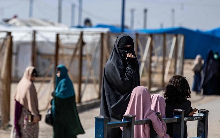 "قسد" بصدد إغلاق مخيم "روج" بريف الحسكة