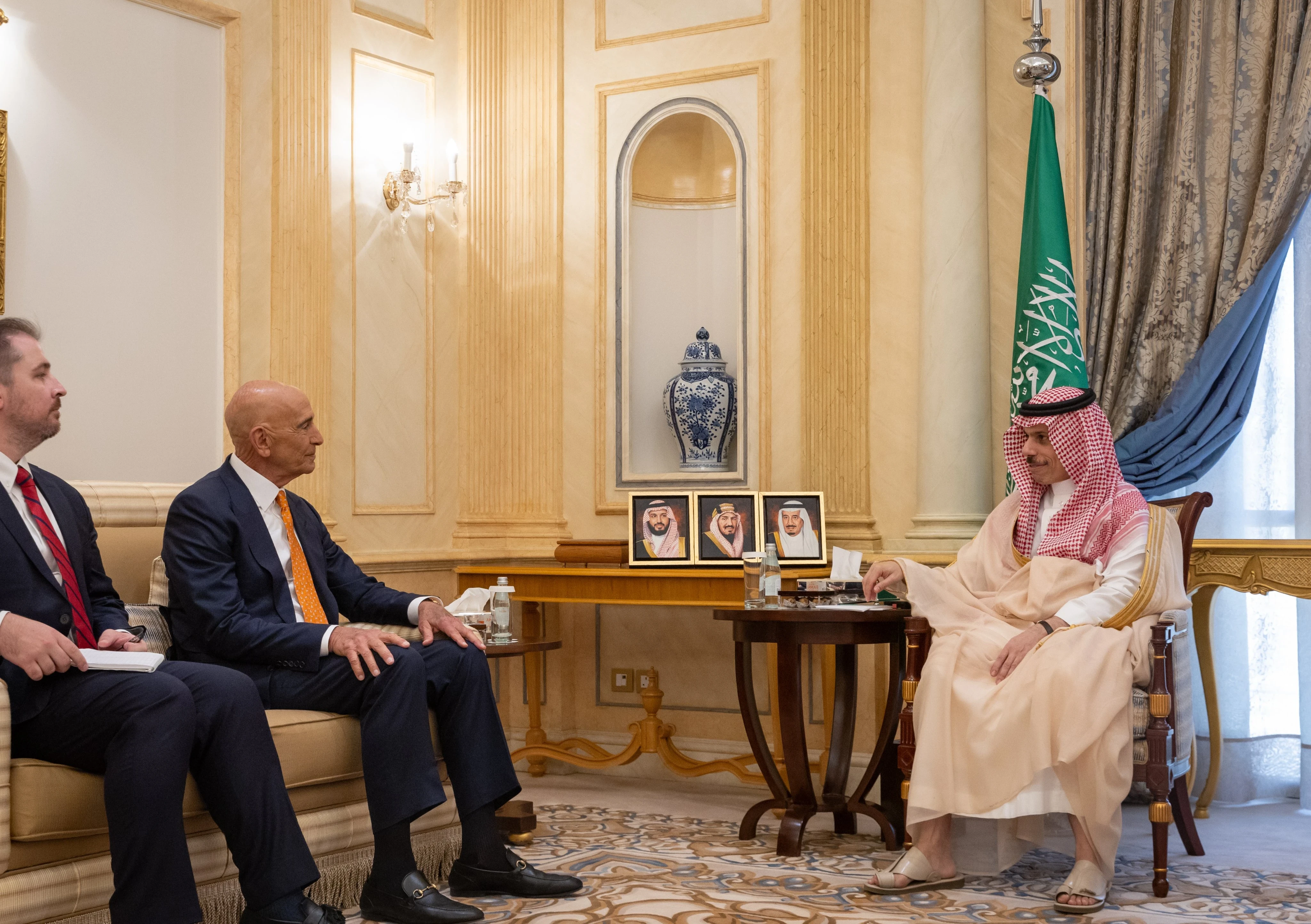 المبعوث الأميركي: اجتماعاتي في السعودية تدعم السوريين واقتصادهم