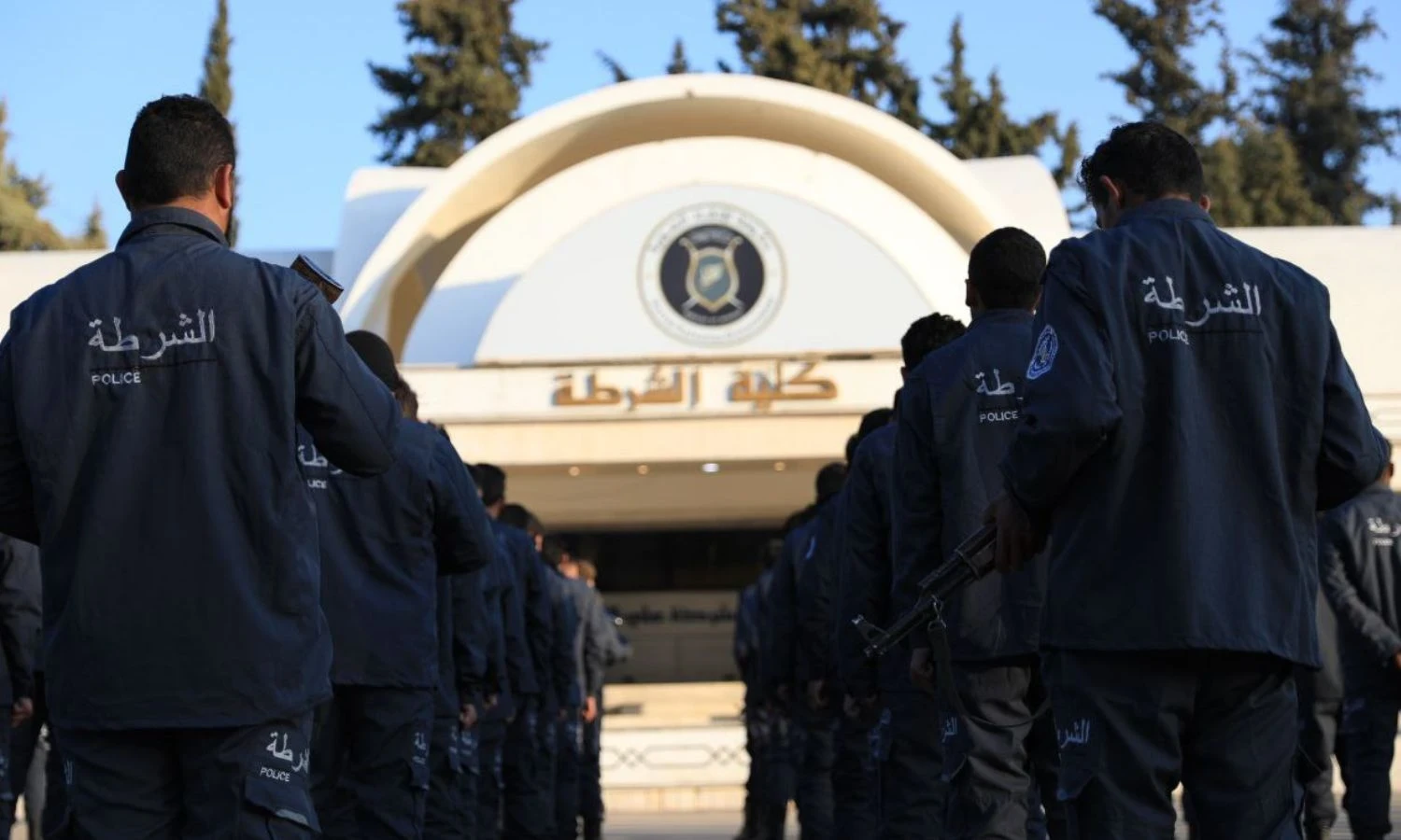 الداخلية السورية تفتح باب مراجعة أوضاع المفصولين