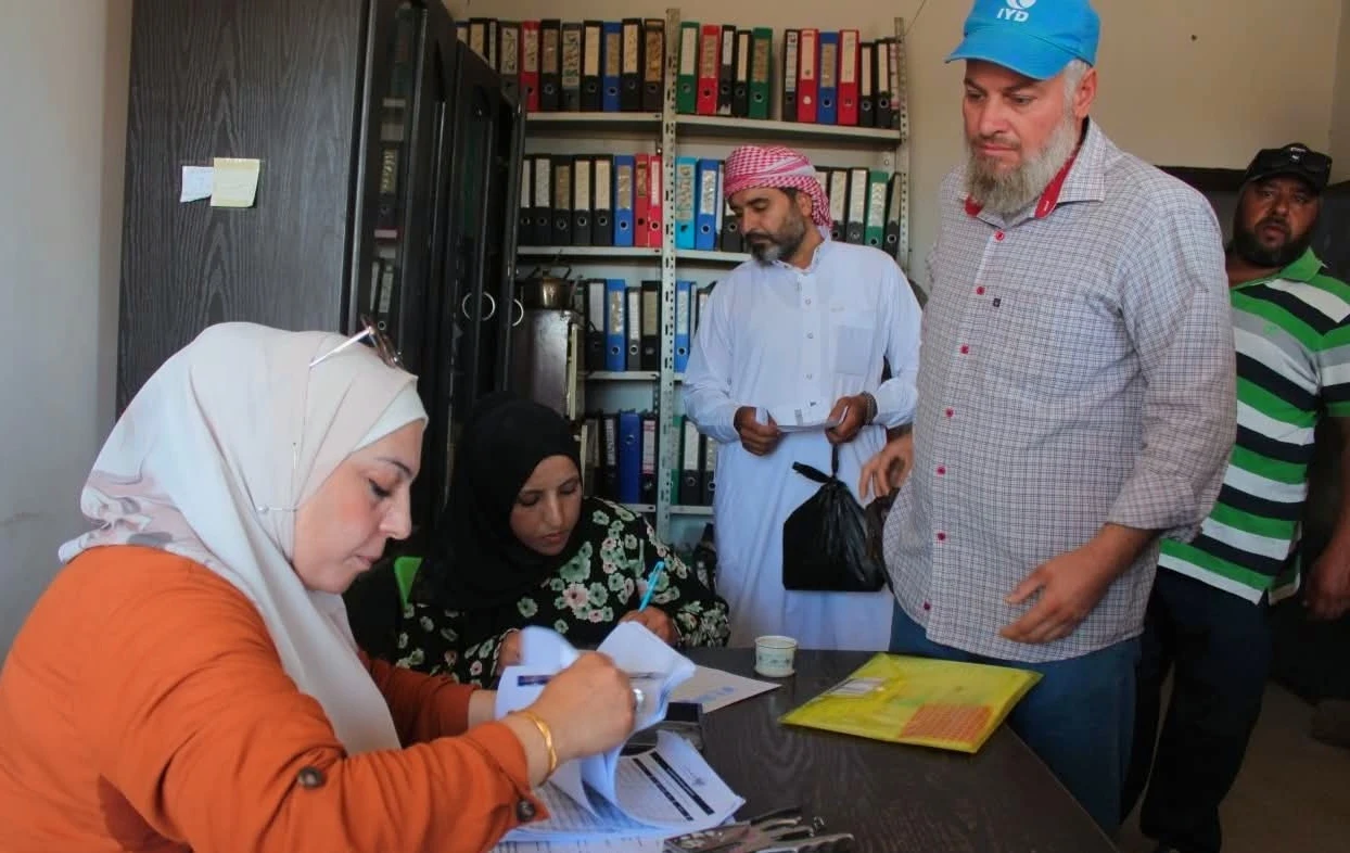 المؤسسات الحكومية بدير الزور تستقبل طلبات إعادة المفصولين لوظائفهم