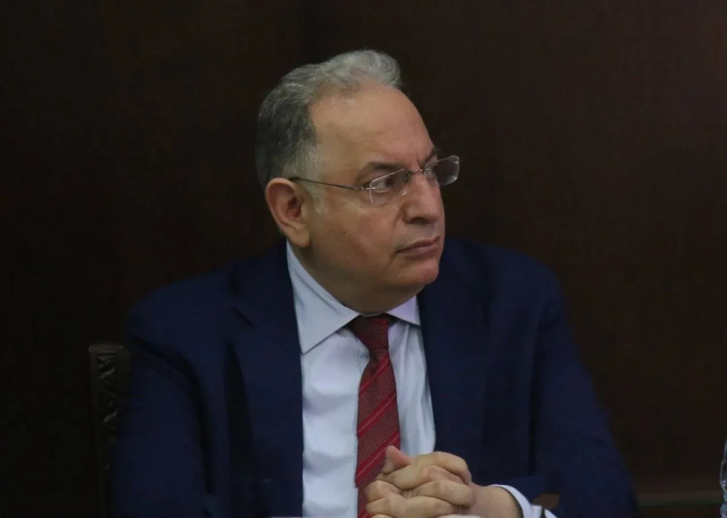 الحكومة السورية تتجه لإصلاح شامل لرواتب القطاع العام بموارد حقيقة