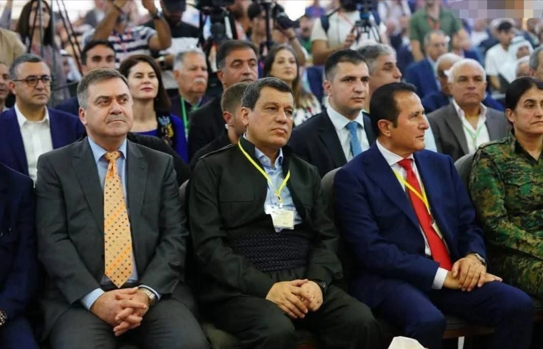 مبعوث فرنسي في الحسكة لتوحيد الأطراف الكردية