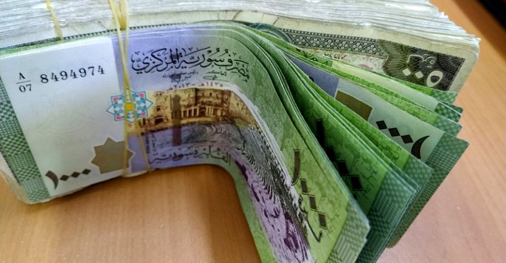 الليرة تسجّل تحسناً ملحوظاً مقابل العملات الأجنبية