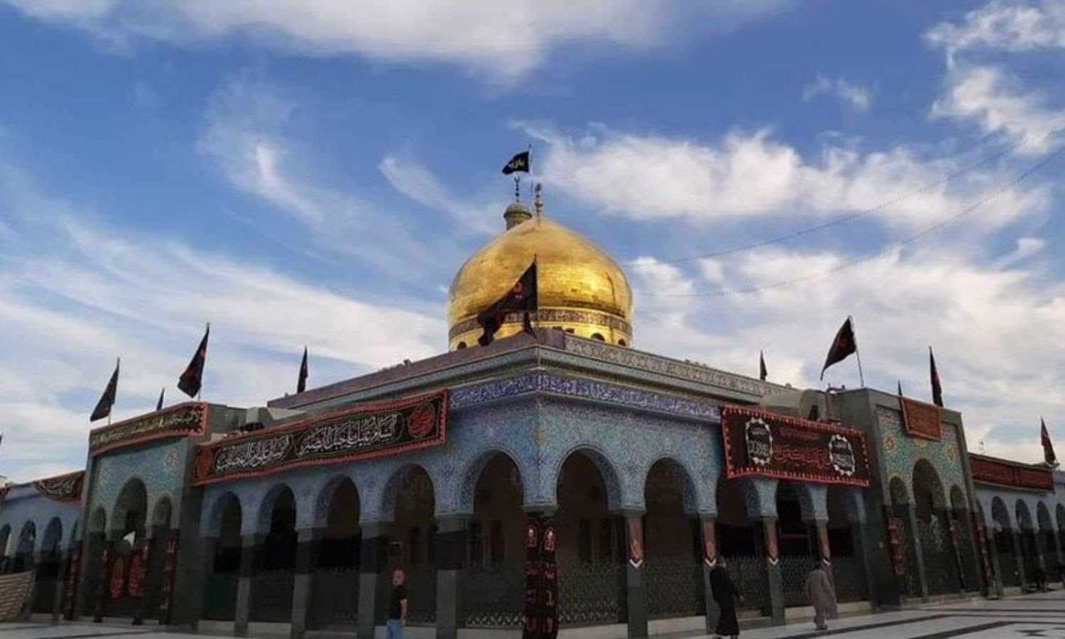 لأسباب أمنية..قوافل "الشيعة" الدينية إلى سوريا تتوقف