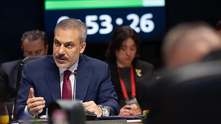 وزير الخارجية التركي يشيد بنجاحات الحكومة السورية
