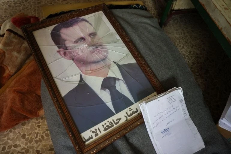 بينهم بشار الأسد.. سبع مذكرات اعتقال فرنسية بحق مسؤولين بالنظام المخلوع