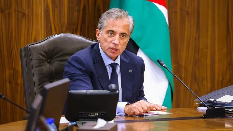 رئيس الوزراء الأردني: الأمور في السويداء تتجه نحو الاستقرار ونسعى لنهضة سوريا