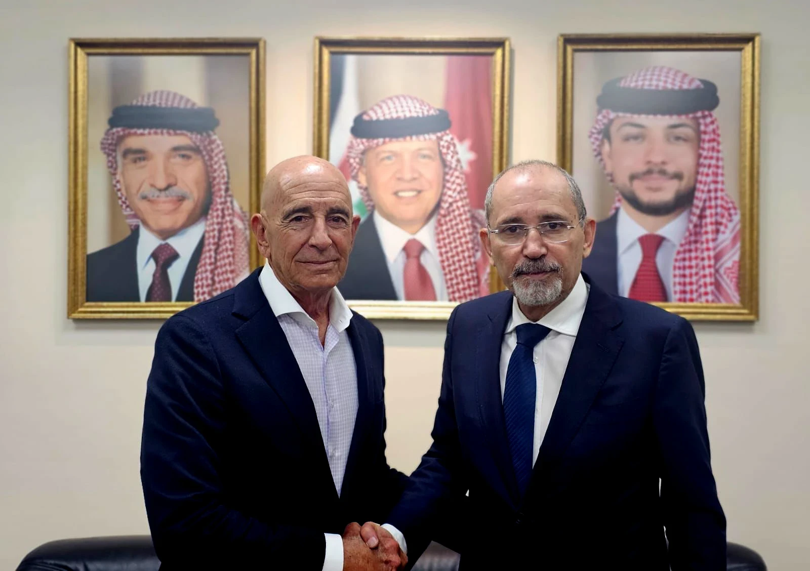 الأردن..أنباء عن تحضيرات لاجتماع بين الحكومة السورية ووجهاء من السويداء