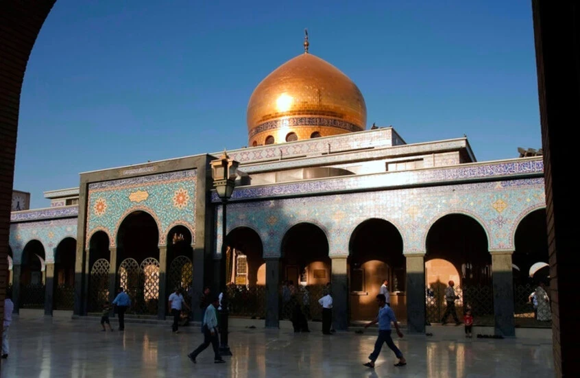 ما حقيقة منع المجالس الحسينية في منطقة السيدة زينب؟