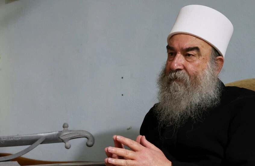 "الهجري" يثير الجدل في تصريحات حول إسرائيل والحماية الدولية