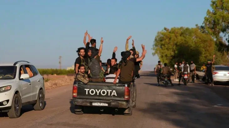 القبائل السورية تحشد آلاف المقاتلين لمساندة بدو السويداء