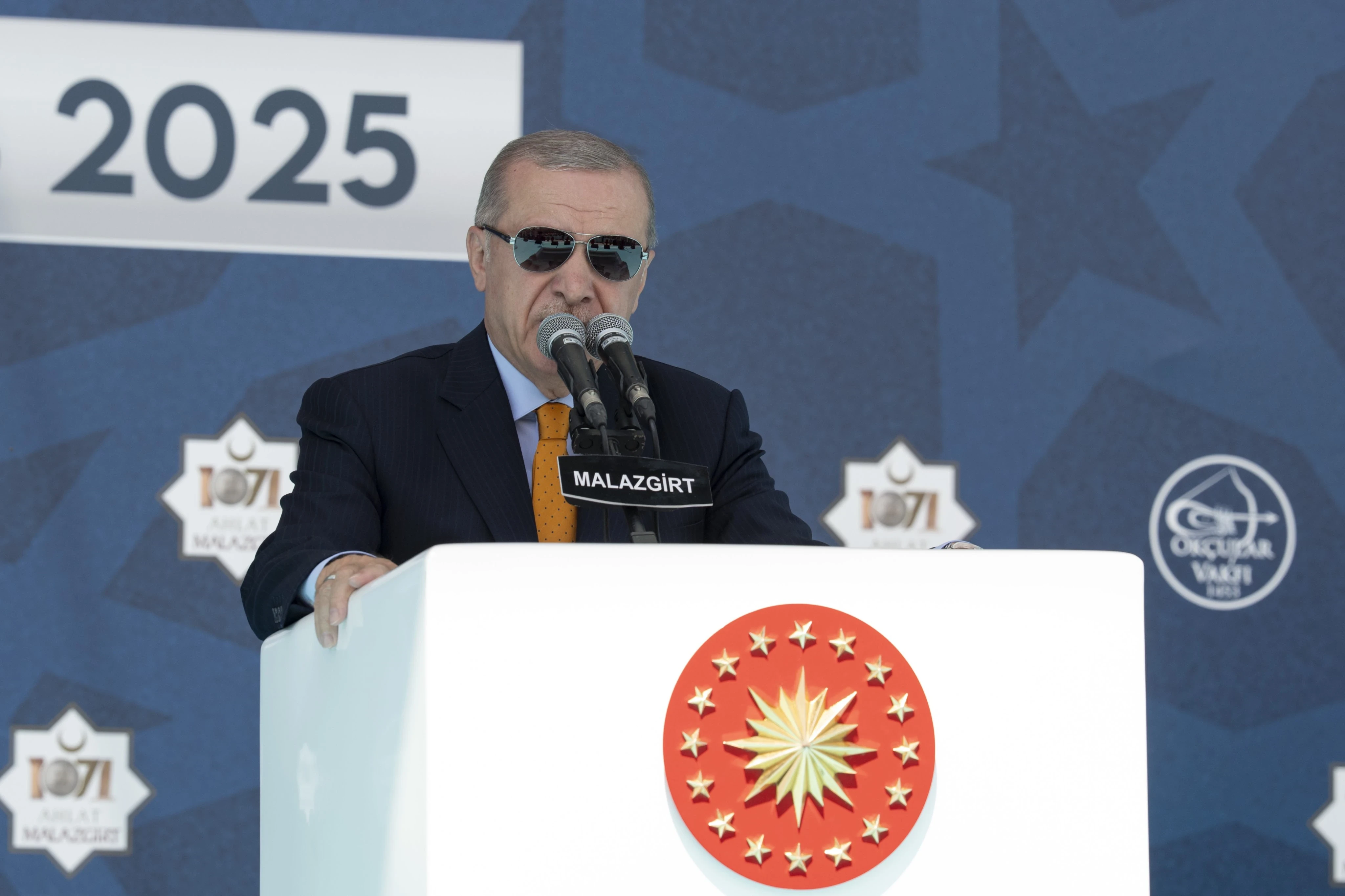 أردوغان: تركيا متمسكة بدعم السوريين وضمان أمن الأكراد