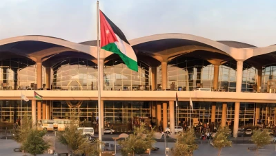 تحرك سوري بعد مناشدة مواطنين عالقين في مطار الملكة علياء بالأردن