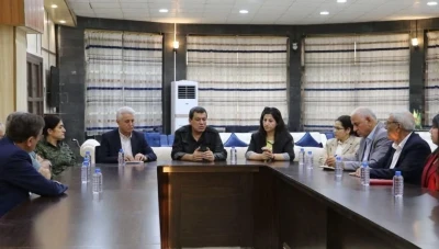 بعد عطلة العيد..وفد "قسد" يصل دمشق
