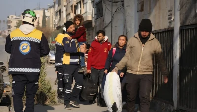 الجيش السوري يحذر “قسد” من استهداف المدنيين ويفتح ممرين إنسانيين في حلب