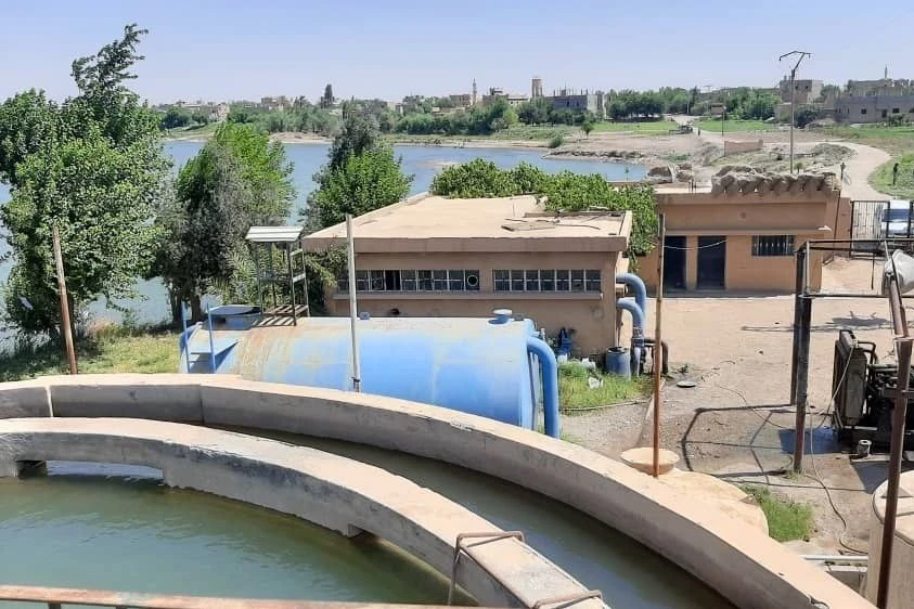 إجراءات طارئة لخفض عكارة مياه الفرات في دير الزور بعد السيول