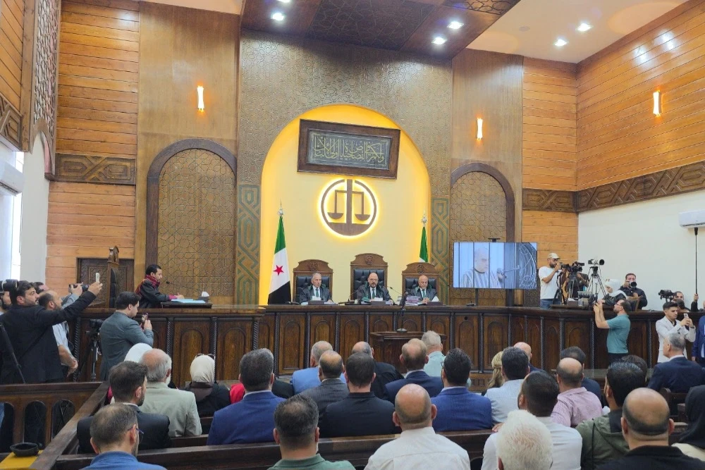 مدير الشبكة السورية: أحكام إعدام رأس النظام البائد خطوة قانونية ‏بمسار المحاسبة ‏