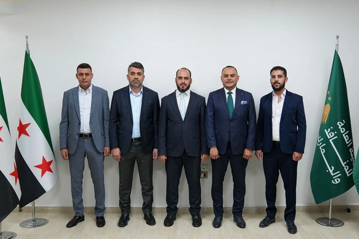 سوريا والعراق: توقيع 8 عقود استثمارية في منطقتين حدودتين