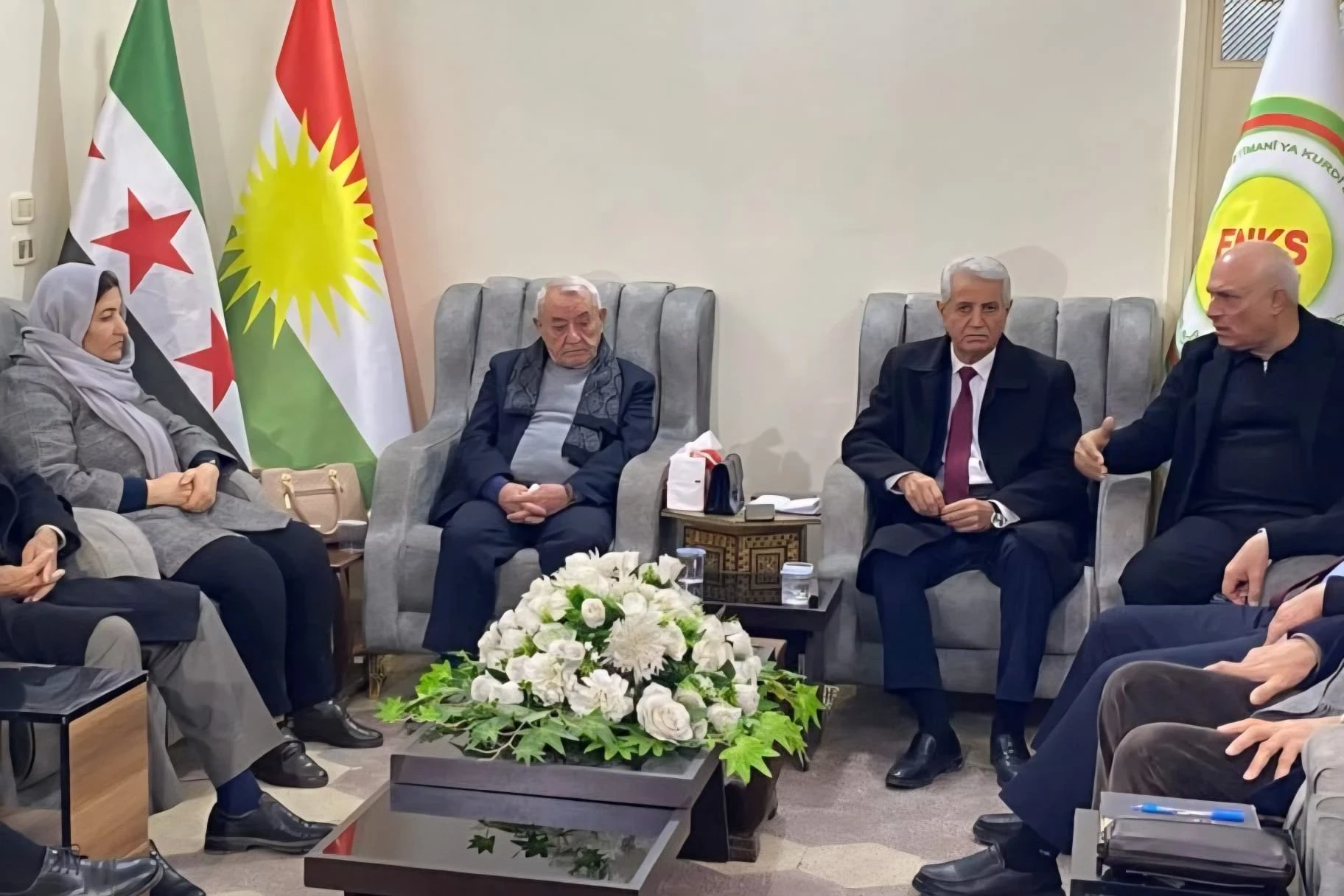 المجلس الوطني الكردي يحذر عبدي من خيار المواجهة العسكرية مع الجيش السوري