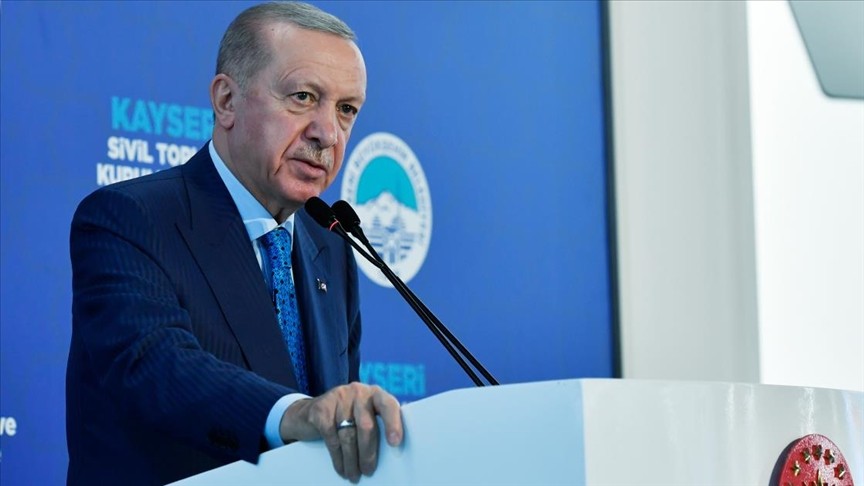 أردوغان: تركيا لا يمكن أن تشعر بالأمان ما دام هناك "إرهابيون" في سوريا