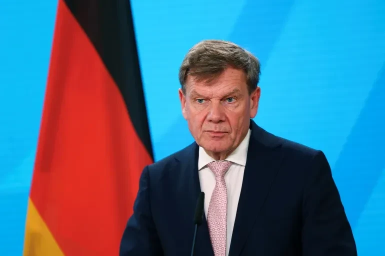 برلين: نؤيد احتكار دمشق للقوة العسكرية في كامل البلاد