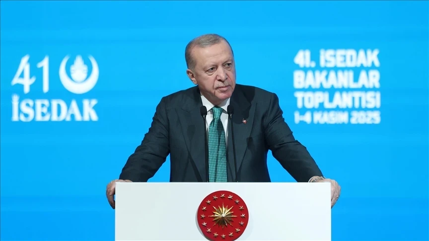 أردوغان يعلن إطلاق برنامج خاص لدعم سوريا عبر منظمة التعاون الإسلامي