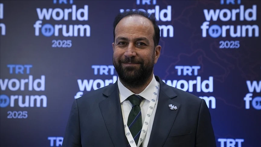 دمشق تنفي تقرير "رويترز" حول حملة الفساد وتؤكد: اجتماع إدلب كان ضمن جولة رئاسية